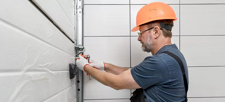 Commercial Garage Door Repair in Callaway, FL