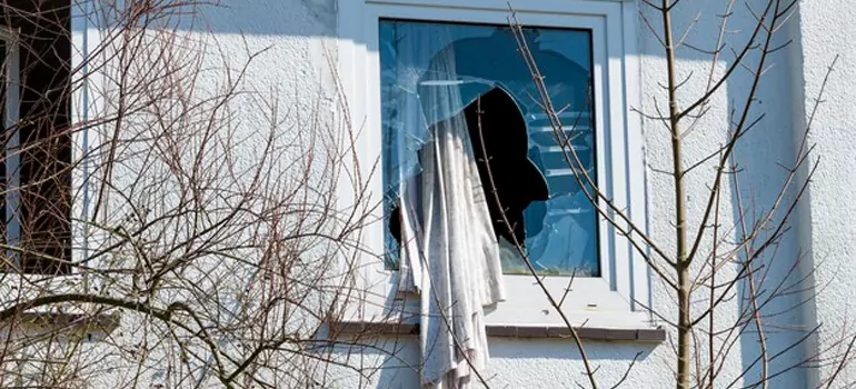 Storm Window Installation Contractors in Callaway, FL